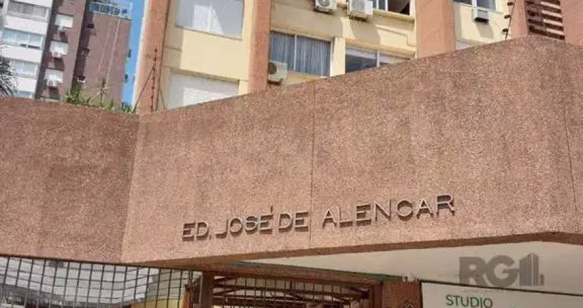 Apartamento à venda na Rua José de Alencar, 485, Menino Deus, Porto Alegre
