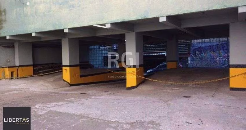 Box para Venda - 12m², 0 dormitórios, 1 vaga - Centro Histórico