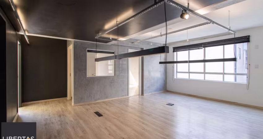 Andar inteiro de 214 m²