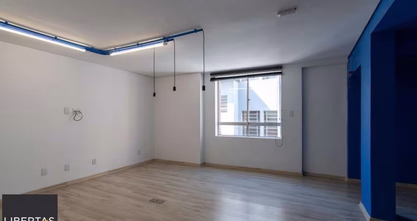 Andar inteiro com 214 m²