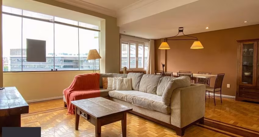 Apartamento 2 dormitórios, com linda vista, em frente ao Hospital de Clínicas
