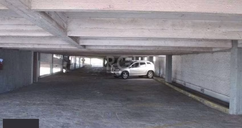 Box de garagem no Edifício Gigante no Centro
