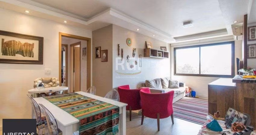 Apartamento para Venda - 68m², 2 dormitórios, sendo 1 suites, 2 vagas - Menino Deus