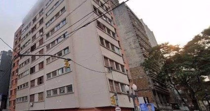 APARTAMENTO STUDIO, COM VISTA PARA O GUAÍBA NO CENTRO HISTÓRICO