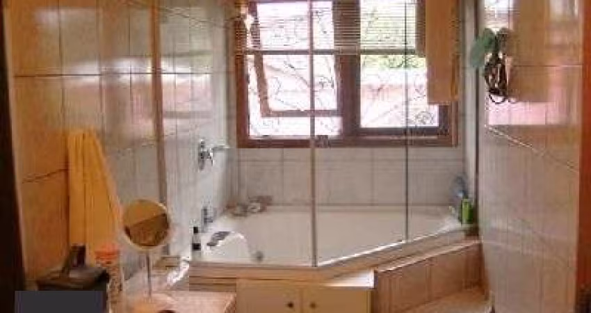 Casa para Venda - 258m², 3 dormitórios, sendo 3 suites, 2 vagas - Ipanema