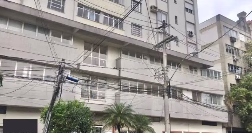 Ótima sala, com 02 vagas, prédio com elevador, no passo da areia