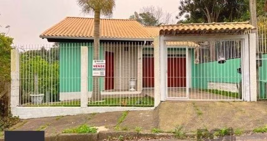 Casa em Porto Alegre, no bairro Vila Nova, com 2 dormitório(s), à venda.