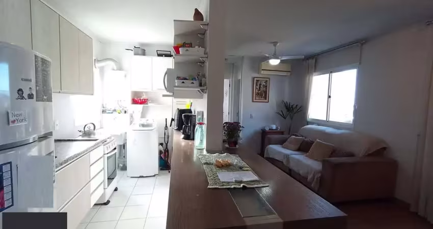 Apartamento 2 dormitórios mobiliado com vaga e elevador no alto petrópolis