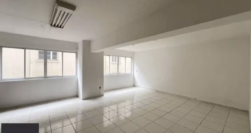 Venda de sala no centro histórico de porto alegre edifício formac