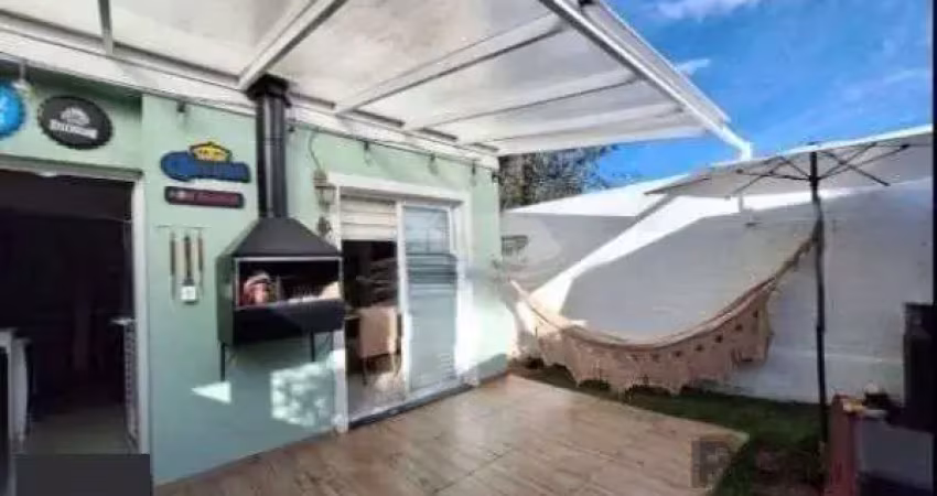 Casa em condomínio fechado com 3 quartos à venda na Avenida Edgar Pires de Castro, 2520, Hípica, Porto Alegre