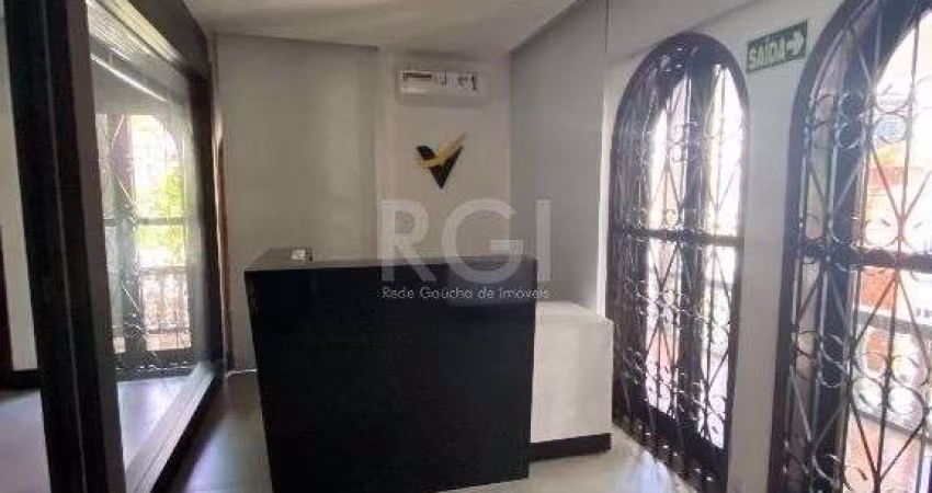 Excelente Casa Comercial Reformada Para comprar  - Partenon - Porto Alegre/RS