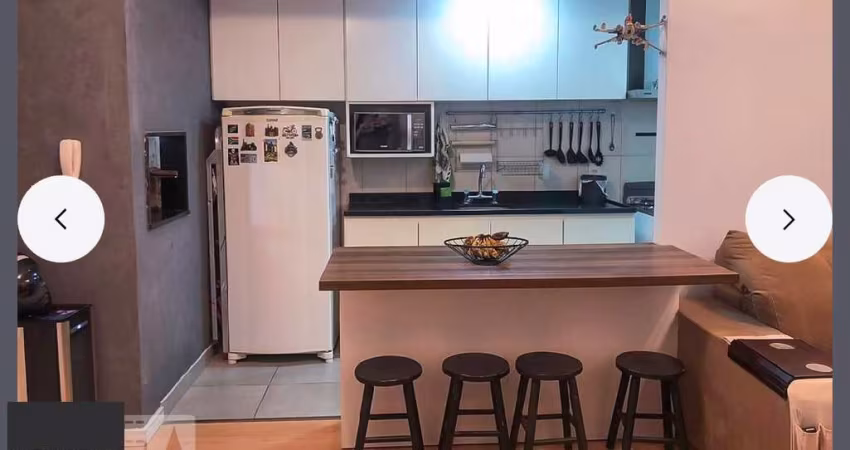 Apartamento 2 dormitórios com 1 suíte semi mobiliado com vaga no bairro Cristal Porto Alegre/RS