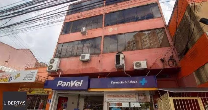 APARTAMENTO, 3 DORMITÓRIOS COM AMPLO ESPAÇO PARA PETS NO BAIRRO AZENHA