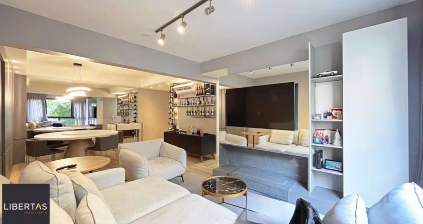 LINDO APARTAMENTO 3 DORMITÓRIOS NO MENINO DEUS