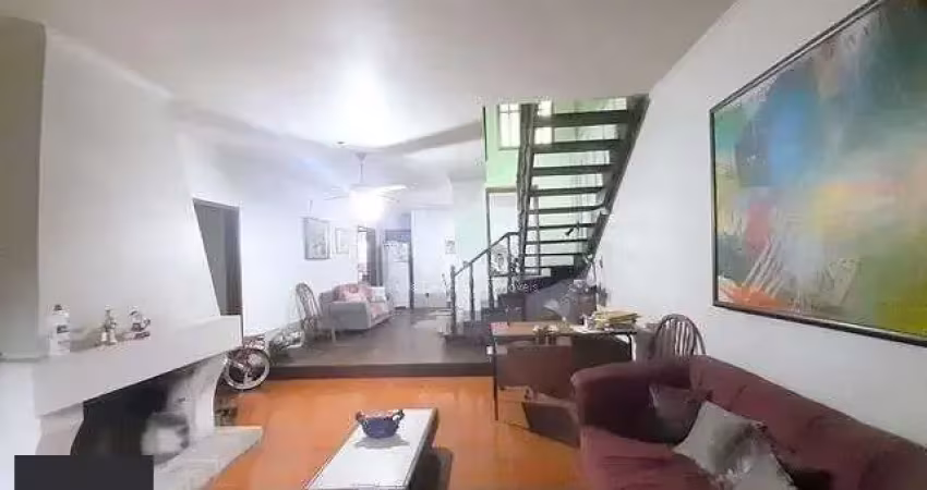 Casa 4 quartos, 4 vagas para comprar , com 195m2 no passo da areia