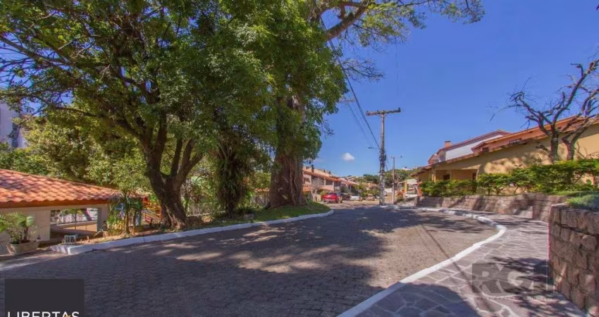 Sobrado em condominio ha 5 mim do Bourbom Ipiranga