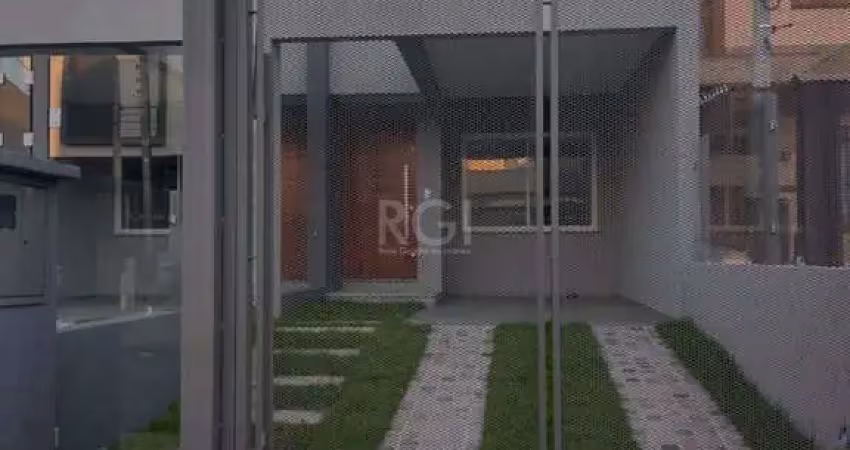 Casa 3 dormitórios, sendo 1 suites, 2 vagas - guarujá, porto alegre rs