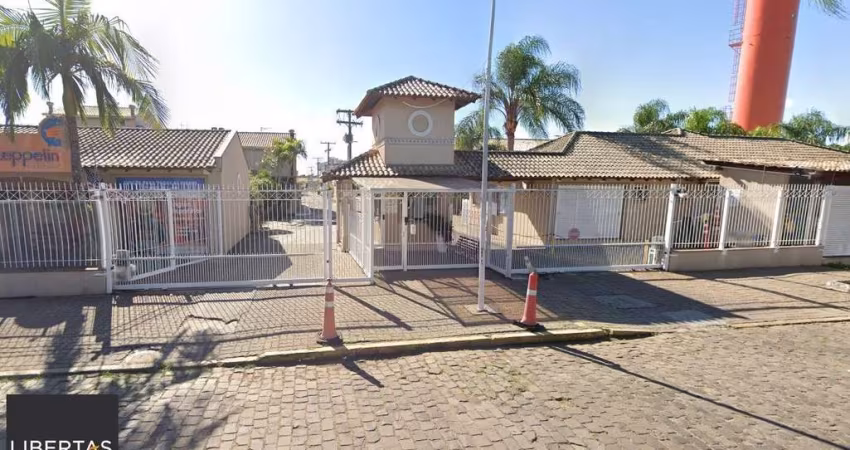 Casa em Condomínio com 03 quarto e 01 Vaga no Bairro Humaitá