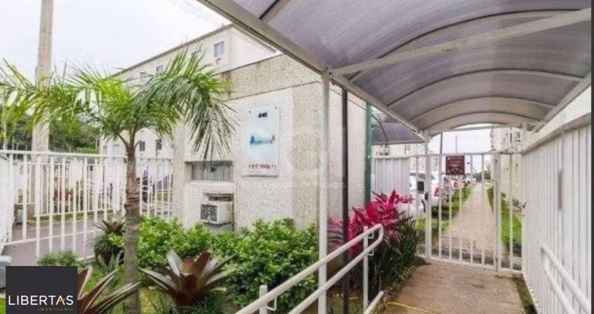 Apartamento 2 dormitórios com vaga no bairro Cavalhada.