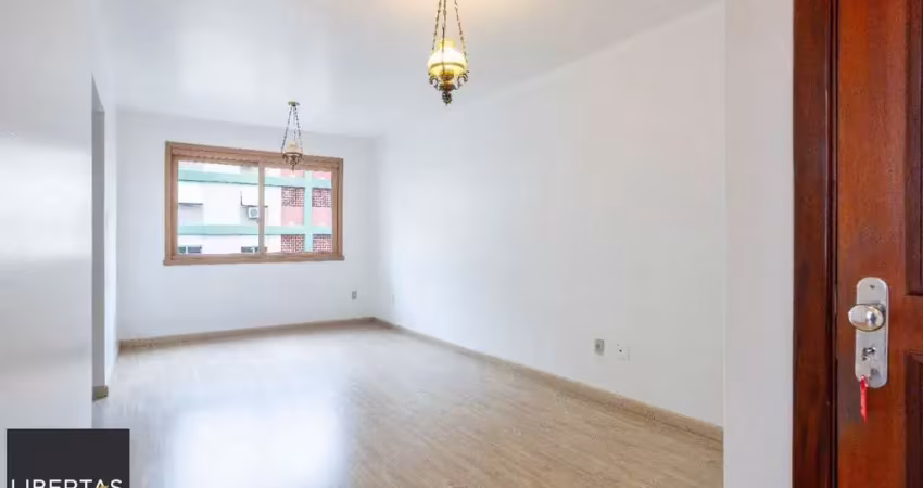 Apartamento de 72 metros privativos com 2 dormitórios no bairro petrópolis