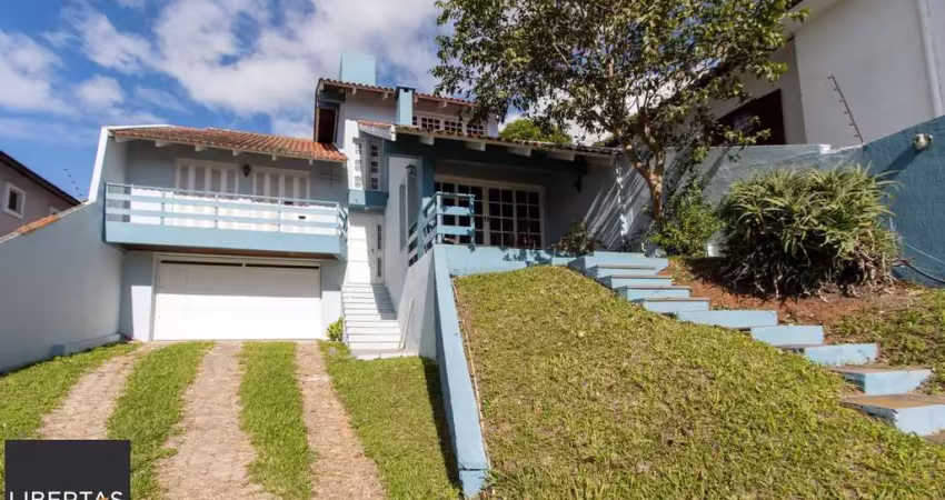 Casa com 3 quartos à venda na Rua Padre João Batista Reus, 2071, Vila Conceição, Porto Alegre