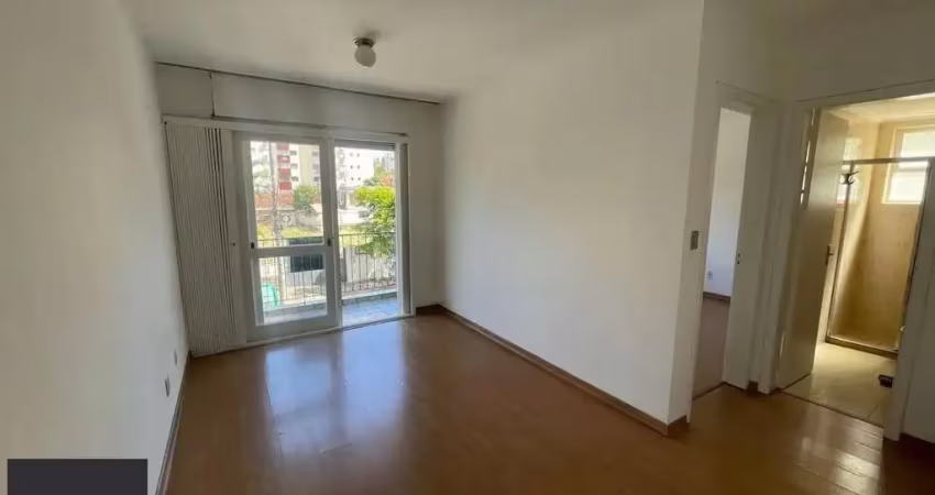 Apartamento à venda com 48m², 1 dormitório, 1 vaga - Menino Deus