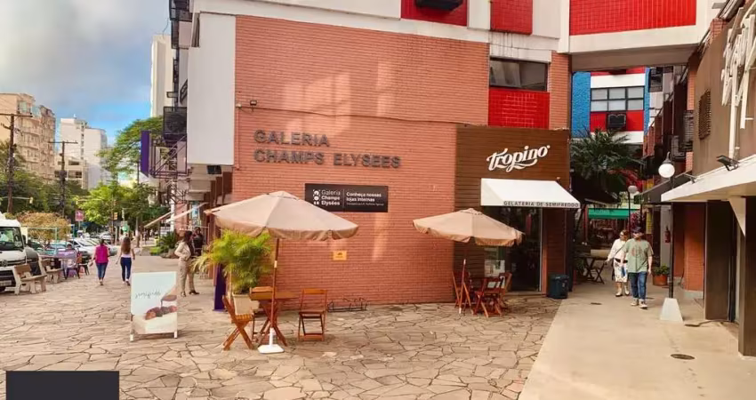 Ponto comercial à venda na Rua Vinte e Quatro de Outubro, 435, Moinhos de Vento, Porto Alegre