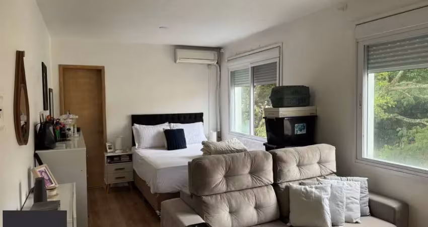 Apartamento jk com garagem escriturada no bairro tristeza em porto alegre