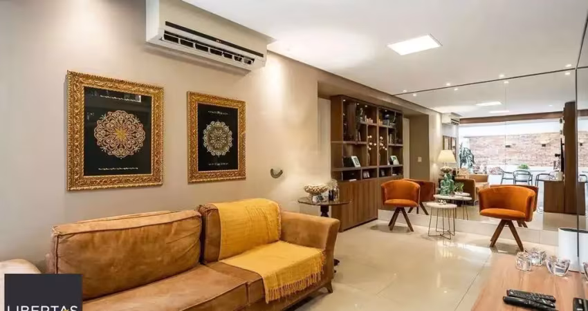 Apartamento garden com 178,5m², porteira fechada, 3 quartos, 1 suíte, vaga dupla, no bairro santana em porto alegre