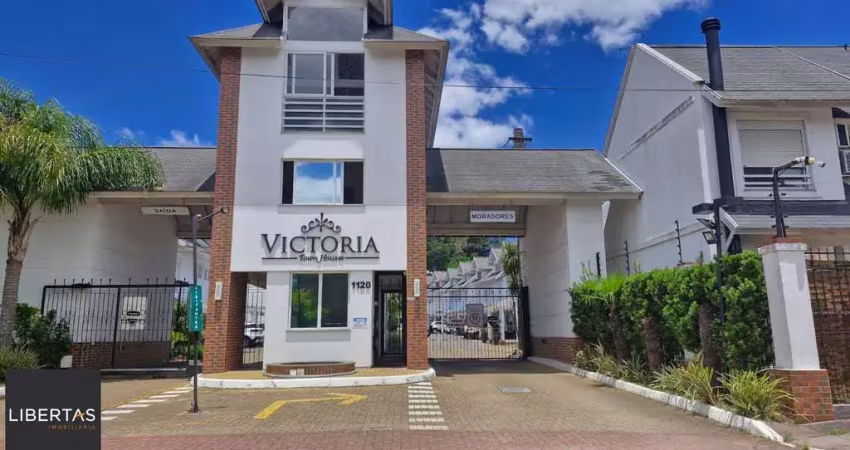 Casa em condomínio fechado, 5 dormitórios sendo 2 suítes, 5 banheiros, 203 m² de área privativa, 2 garagem cobertas