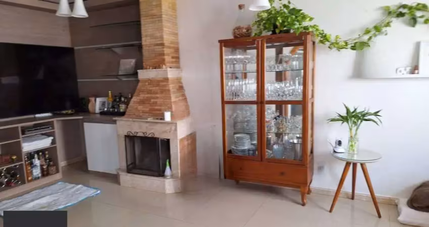 Casa em condomínio à venda com 3 quartos no bairro nonoai