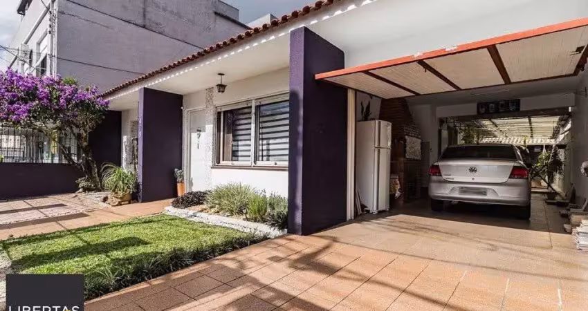 Casa com 3 quartos à venda na Rua Ministro Oliveira Lima, 405, São Sebastião, Porto Alegre