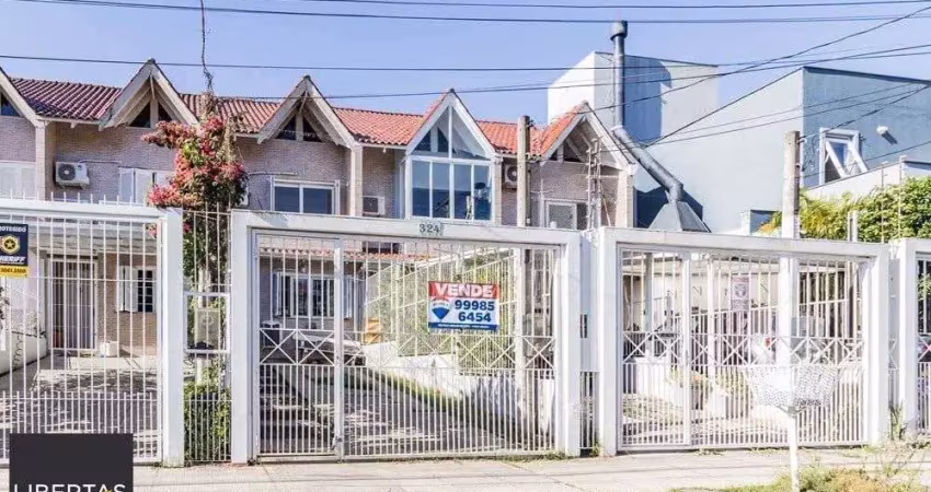 Casa com 2 quartos à venda na Rua Heitor Kramer, 324, Guarujá, Porto Alegre