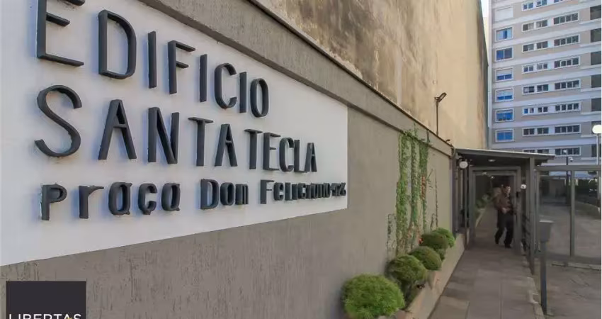 Apartamento com 4 quartos à venda na Praça Dom Feliciano, 126, Centro Histórico, Porto Alegre