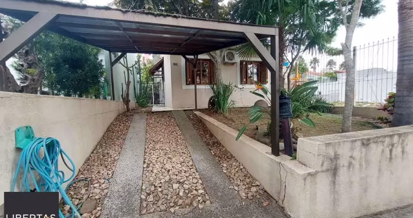 Casa com 2 quartos à venda na Rua Derocy Peres da Palma, 106, Lomba do Pinheiro, Porto Alegre