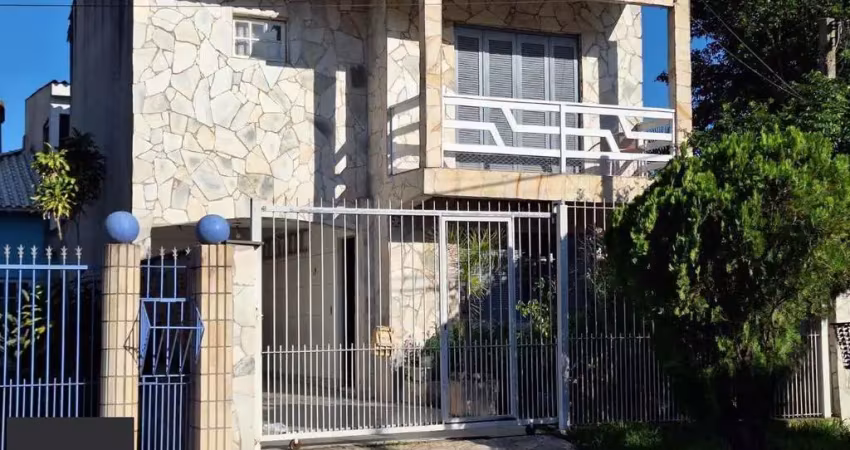 Casa com 3 quartos à venda na Rua Integração, 52, Jardim Algarve, Alvorada