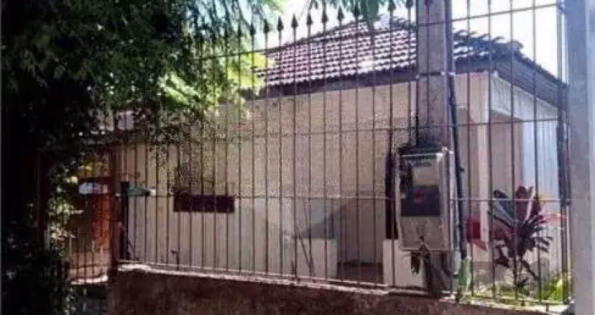 Terreno à venda na Rua Professor João Belém, 55, Fátima, Canoas