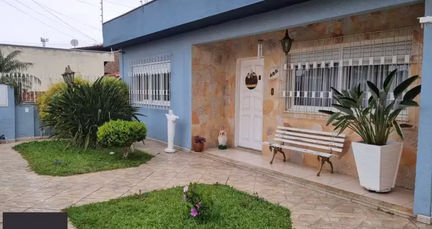Casa com 3 dormitórios, 1 suíte, área gourmet e estrutura para 2º piso – bairro residencial, próximo ao centro de alvorada.
