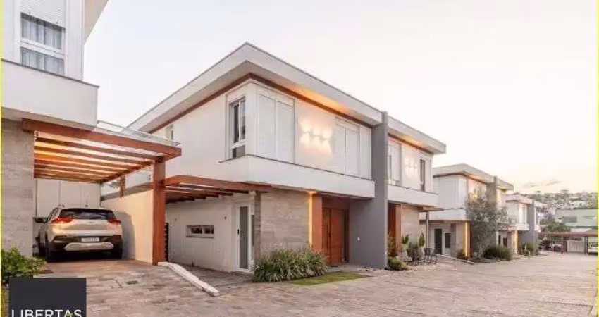 Casa em condomínio fechado com 3 quartos à venda na Avenida Clemenciano Barnasque, 120, Teresópolis, Porto Alegre