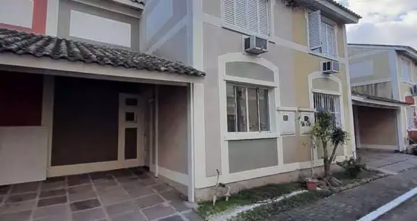 Casa em condomínio com 3 dormitórios, banheira, churrasqueira e 2 vagas