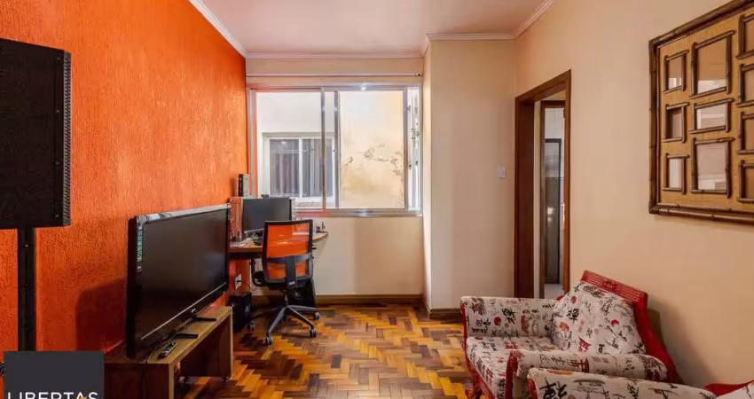 Apartamento de 02 dormitórios no bairro petropolis em porto alegre/rs.