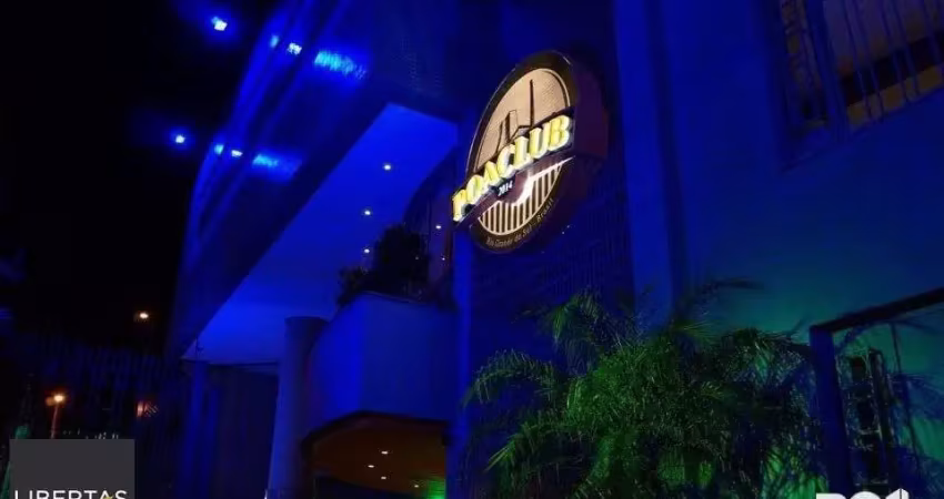 Ampla casa comercial, ponto exclusivo na oscar pereira
