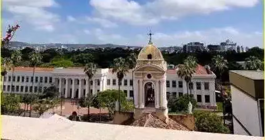 Viva o sonho do bom fim: cobertura com vista para a redenção e a vida que você sempre quis!