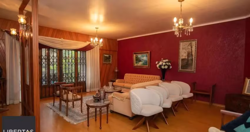 Casa à venda com 280m², 4 quartos e 2 vagas no bairro auxiliadora