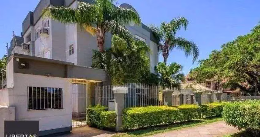 Apartamento com 2 dormitórios (reversível para 3) e 1 vaga escriturada  à venda no coração de ipanema
