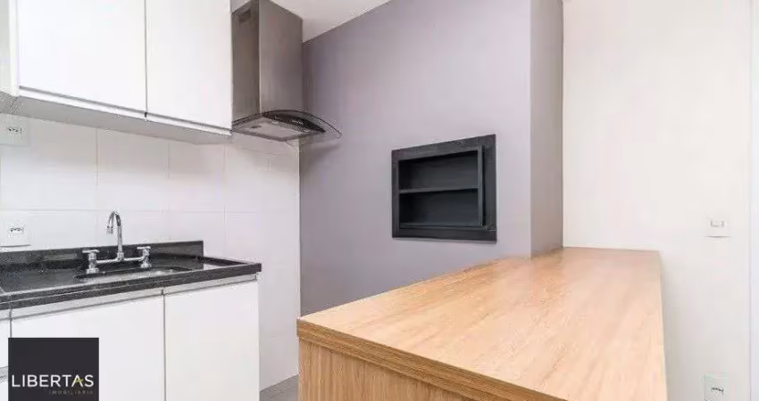 Apartamento com 1 suíte e 1 lavabo, churrasqueira com 1 box escriturado.