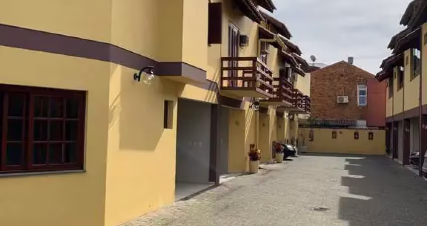 No bairro serraria, casa em condomínio com 3 dormitórios