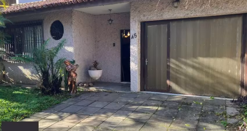 Oportunidade única! casa dos sonhos em porto alegre!