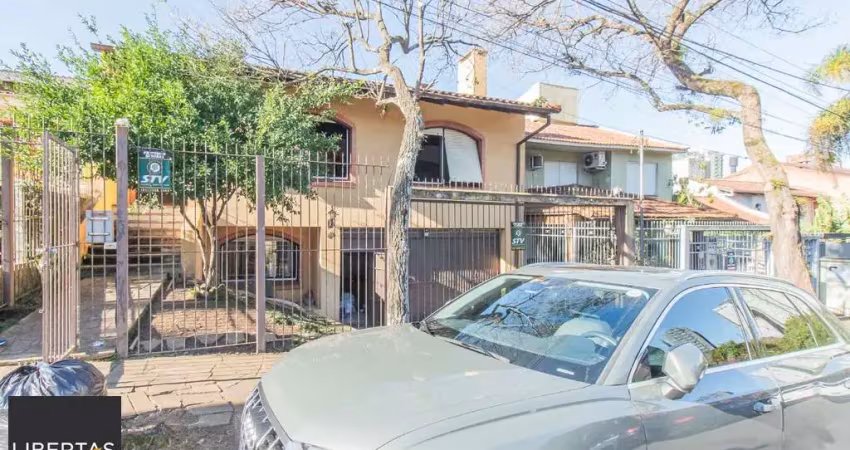 Casa com 4 quartos à venda na Rua Dona Mimi Moro, 60, Boa Vista, Porto Alegre