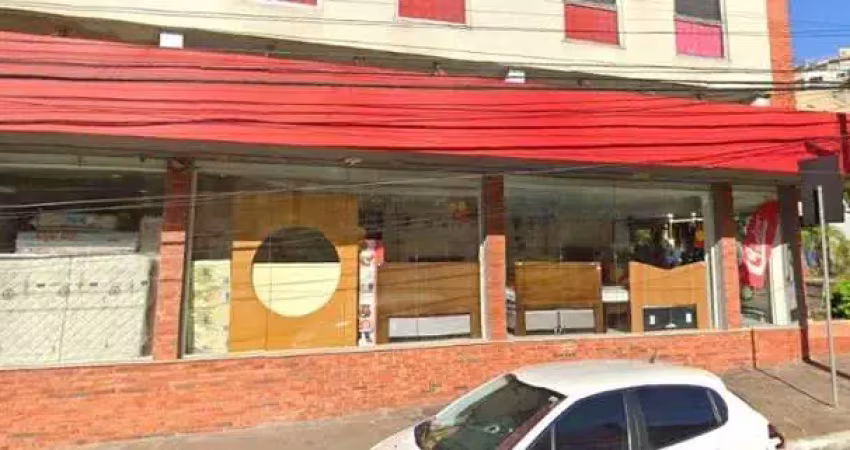 Loja de esquina, com 2 vagas, 180m² em frente ao zaffari.